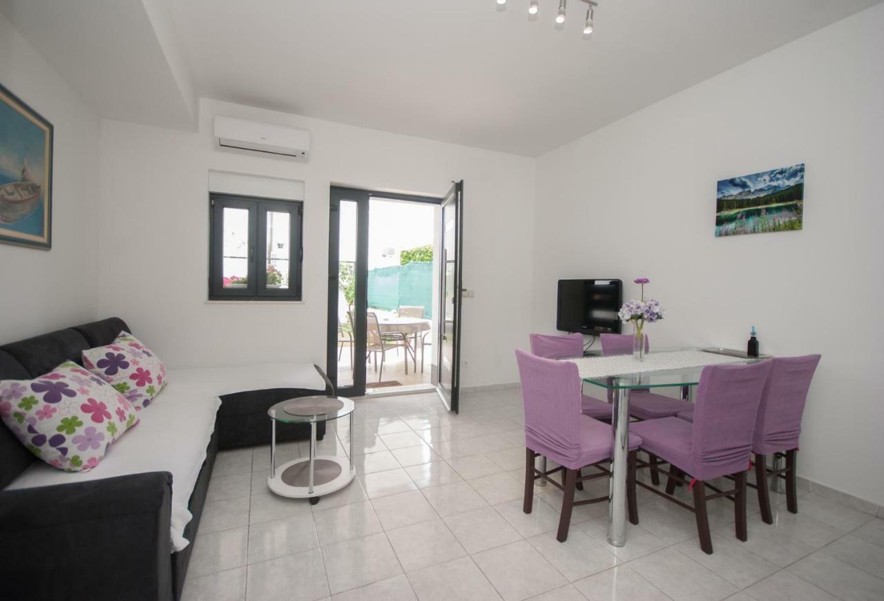 Apartments Ivano Split Buitenkant foto